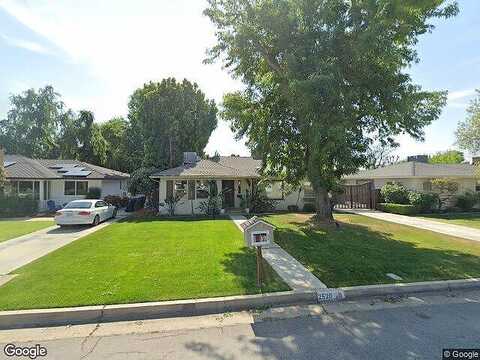 Pine, BAKERSFIELD, CA 93301