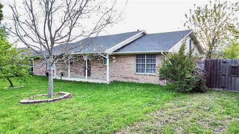 6Th, PRINCETON, TX 75407