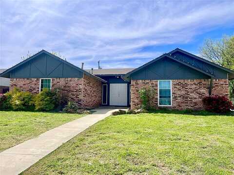 6Th, PRINCETON, TX 75407