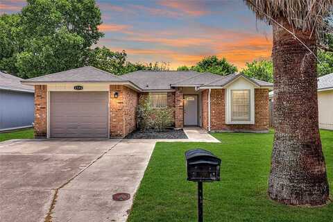 Alana, INGLESIDE, TX 78362