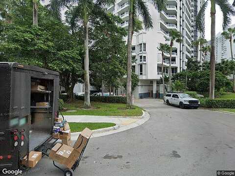 37Th, AVENTURA, FL 33180