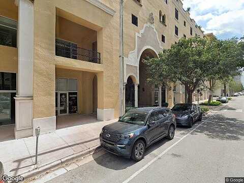 Ponce De Leon, CORAL GABLES, FL 33134