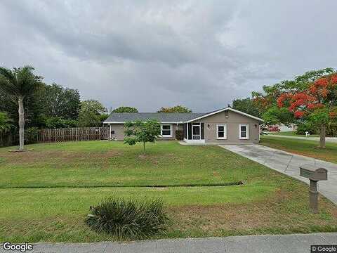 Se Galleon Ln, Port Saint Lucie, FL 34953