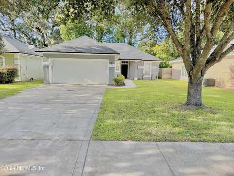 Julia, GREEN COVE SPRINGS, FL 32043