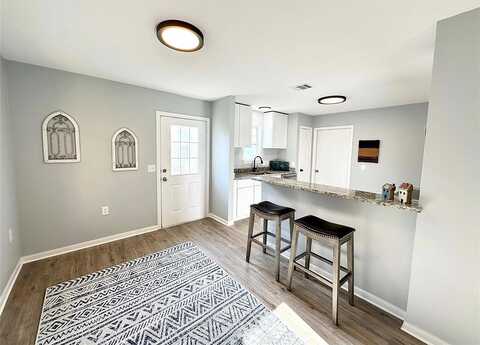 Preston, GRAND PRAIRIE, TX 75052
