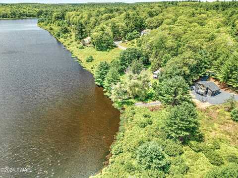 Renee, DINGMANS FERRY, PA 18328