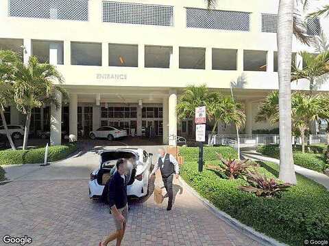 Collins, SUNNY ISLES BEACH, FL 33160