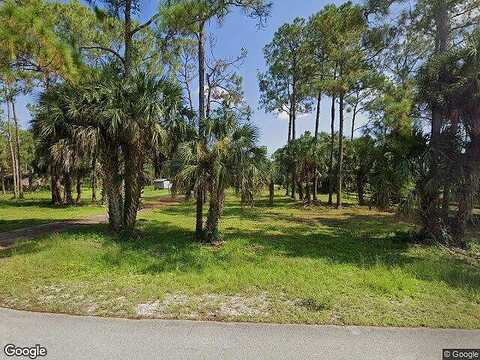 5Th, NAPLES, FL 34119