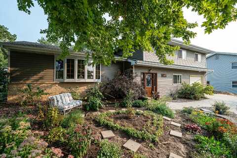 Boughton, WATERTOWN, WI 53094