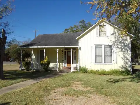 N North Center Street, Weimar, TX 78962