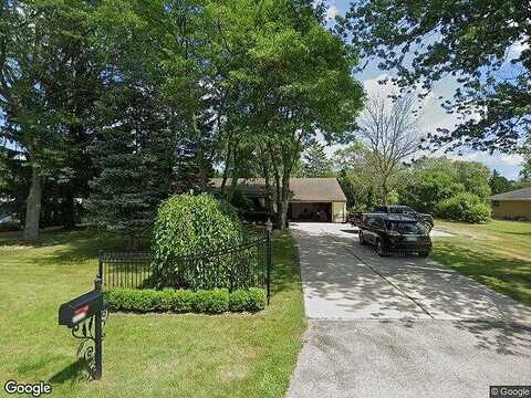 Sunnycrest, MEQUON, WI 53092