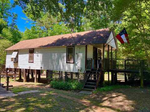 W Bayou, Jefferson, TX 75657