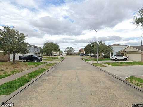 Pleasant Hollow Ln, Richmond, TX 77469