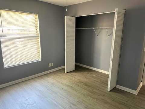 Crossings Circle, Boynton Beach, FL 33435