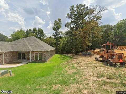 E Mclemore Ct, Nacogdoches, TX 75964