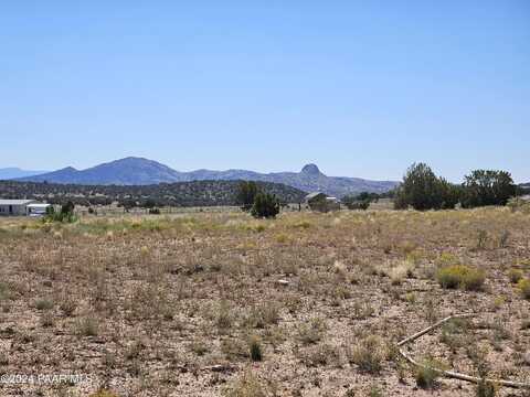 E Sweet Valley Road, Paulden, AZ 86334