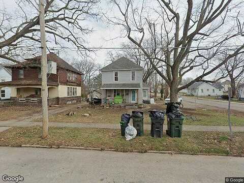 7Th, CHARLESTON, IL 61920