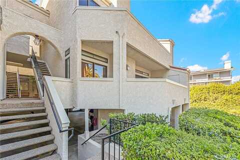 Corbina, HUNTINGTON BEACH, CA 92649