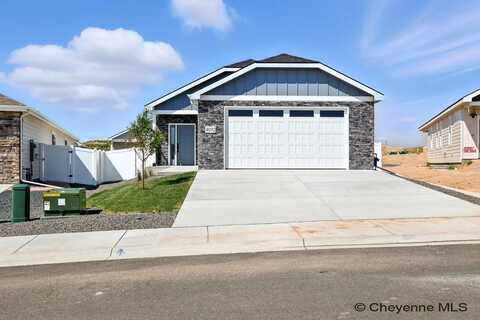 4032 ARROWHEAD TRL, Cheyenne, WY 82001