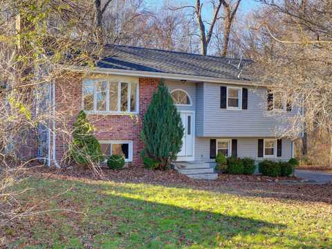 43 Terrace Drive, Montville, CT 06370