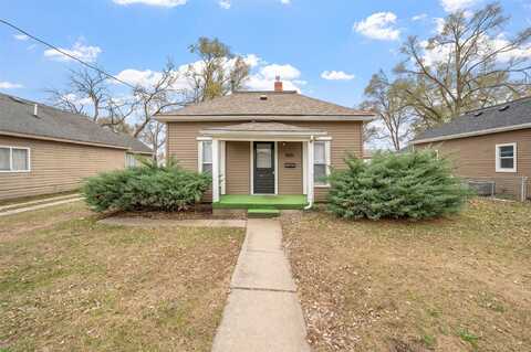 2523 Logan Avenue, Des Moines, IA 50317