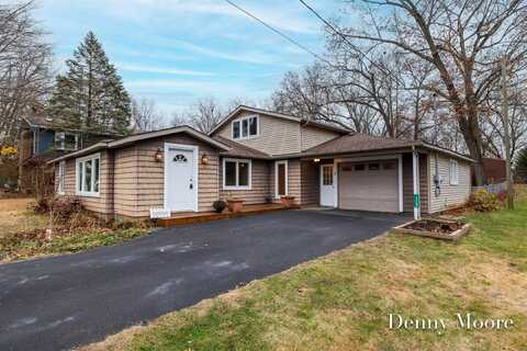 3952 England Drive, Shelbyville, MI 49344