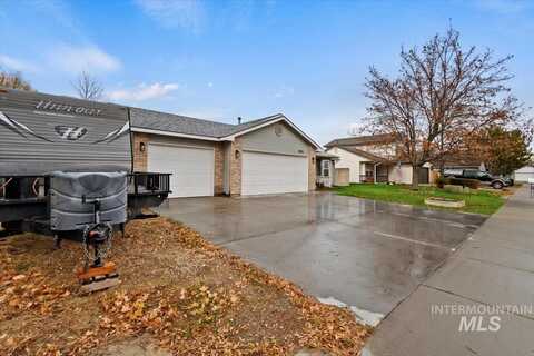 1823 N Eagle View St, Nampa, ID 83651