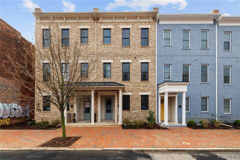 9 E Main St, Richmond, VA 23219