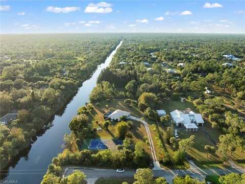 821 15th, NAPLES, FL 34117