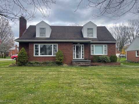 274 Griswold Drive, Youngstown, OH 44512