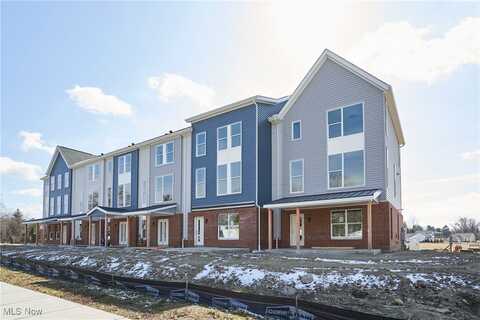 596 Mull Avenue, Akron, OH 44313