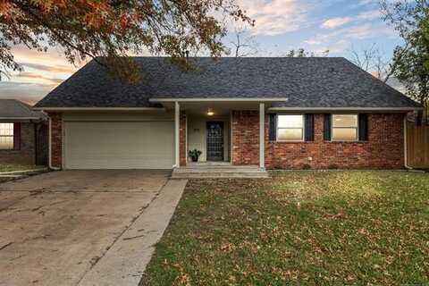 9007 E 56th Street, Tulsa, OK 74145