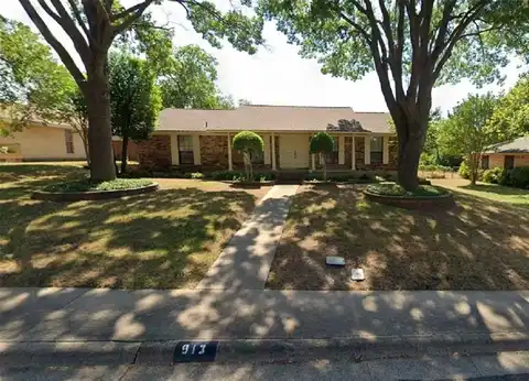 913 Vince Lane, DeSoto, TX 75115