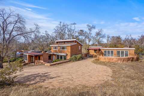 3 Senda Del Espectro, Santa Fe, NM 87506