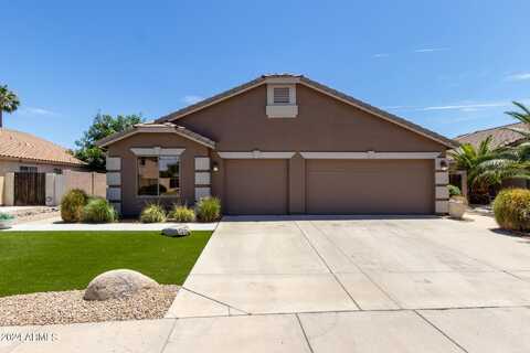 7451 W CRYSTAL Road, Glendale, AZ 85308