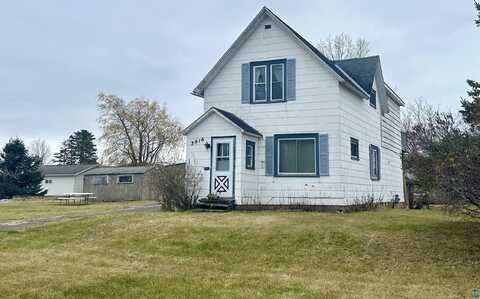 3016 E 4th St, Superior, WI 54880