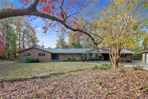 3641 Farmbrook Road, Fayetteville, NC 28303