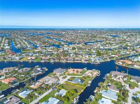 5219 Skylark Court, Cape Coral, FL 33904