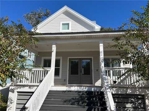 608 Holly Street, Saint Simons Island, GA 31522