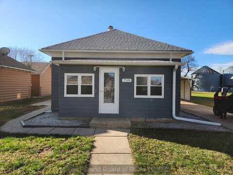 719 Stewart Street, Campbell, NE 68932