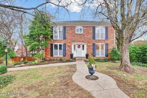 2209 Douglass Woods Ct, Louisville, KY 40205