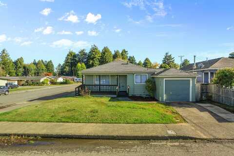 3205 V Street, Eureka, CA 95503