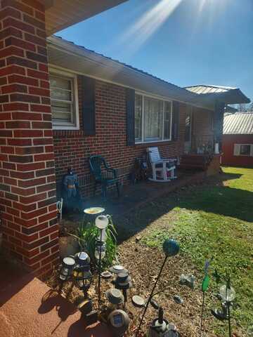 212 S Oak Street, Whitwell, TN 37397