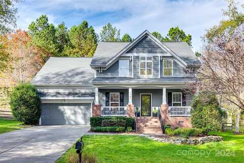 1067 Hunters Run Drive, Tega Cay, SC 29708