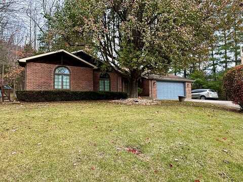 33 Cedar Hts., Pikeville, KY 41501