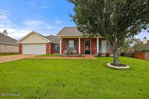 102 Oak Leaf Way, Pearl, MS 39208