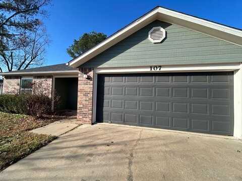 107 Rebecca RD, Bentonville, AR 72712