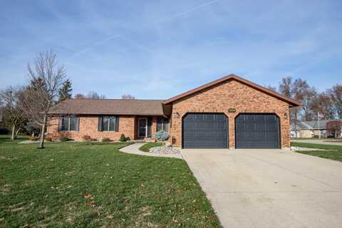 1305 Canterbury Drive, Celina, OH 45822