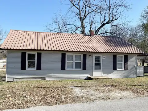 310 N Hickory Street, Buffalo, MO 65622