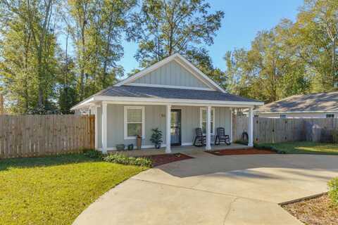 53 2nd Ave., Lucedale, MS 39452